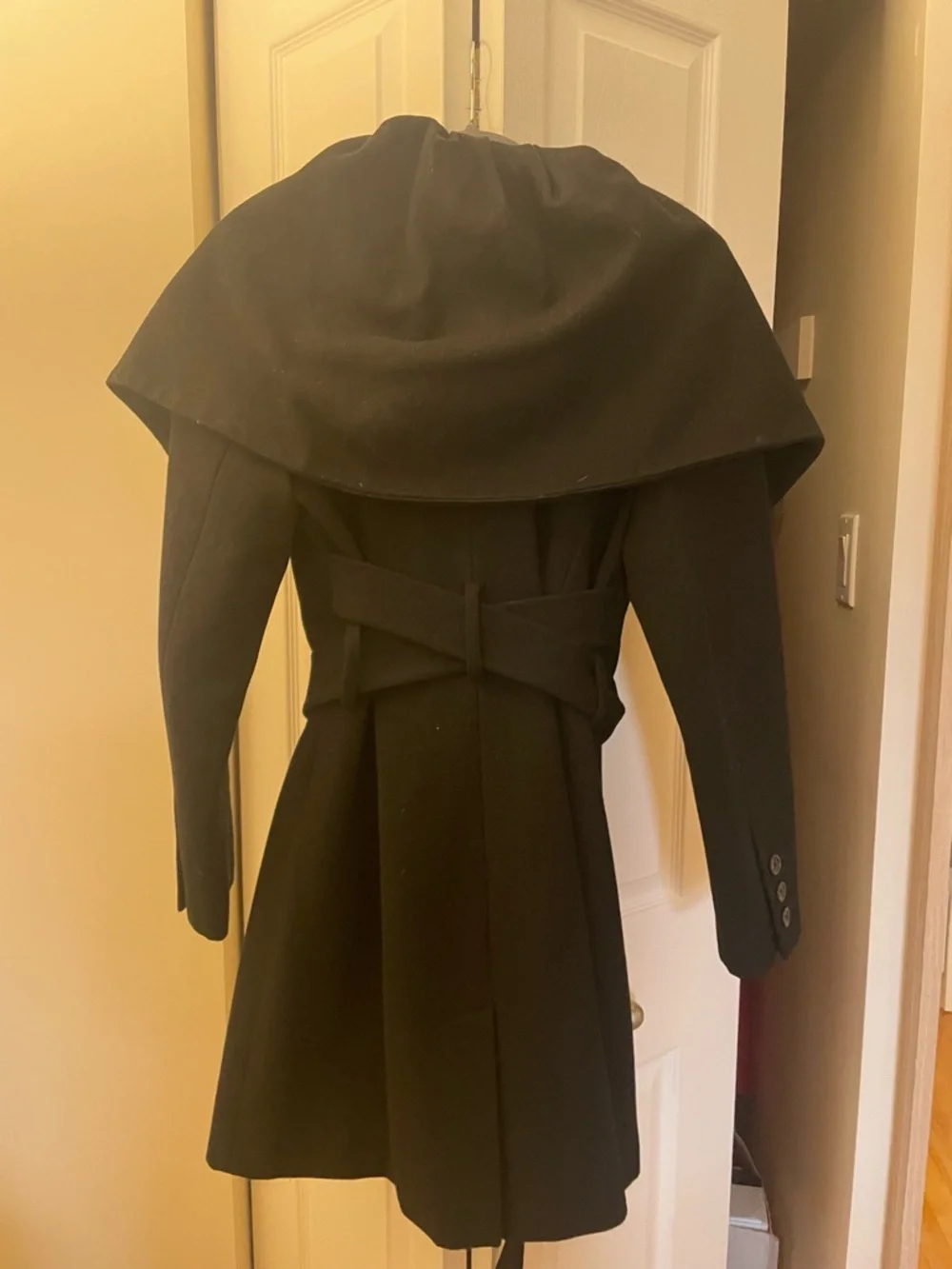 RW&CO. Black Double-Breasted Wool Trench Coat with Belt size L - Picture 2 of 3